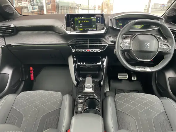 2021 Peugeot 208 — photo 2 | Tuminion Kenya