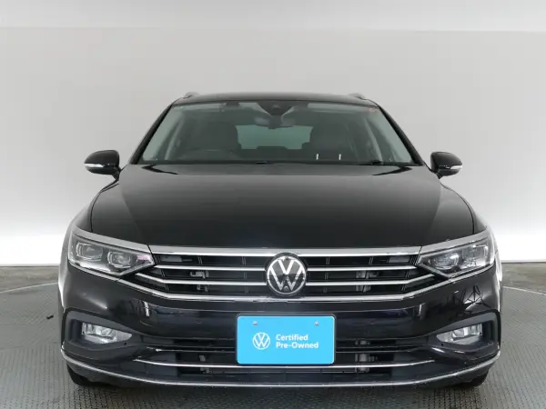 2022 Volkswagen Passat — photo 2 | Tuminion Kenya