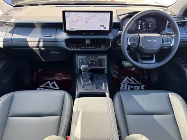 2026 Toyota Hilux — photo 7 | Tuminion Kenya