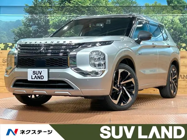 Mitsubishi Outlander PHEV 2.4 P 4WD — 2022, 47,000km, for sale in Kenya
