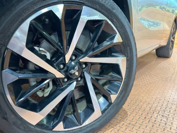 2022 Mitsubishi Outlander — photo 9 | Tuminion Kenya