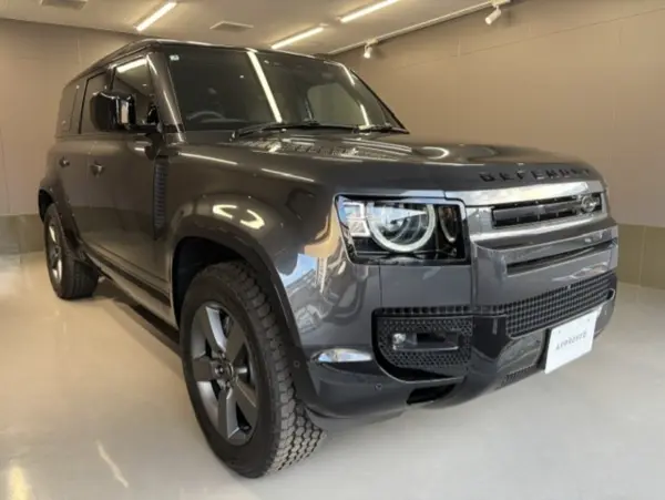 2023 Landrover Defender — photo 2 | Tuminion Kenya