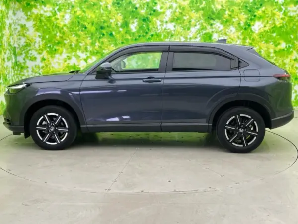 2022 Honda Vezel — photo 8 | Tuminion Kenya