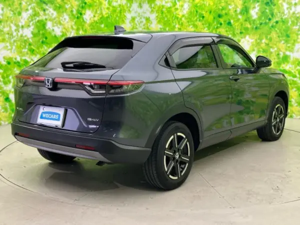 2022 Honda Vezel — photo 9 | Tuminion Kenya