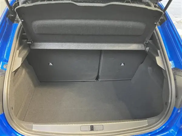 2022 Peugeot 208 — photo 7 | Tuminion Kenya
