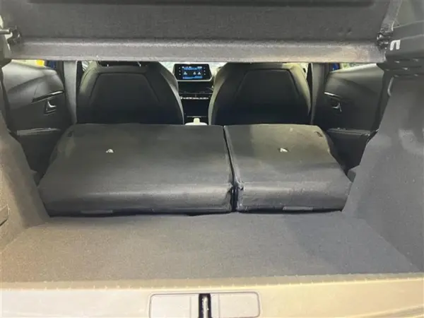 2022 Peugeot 208 — photo 8 | Tuminion Kenya