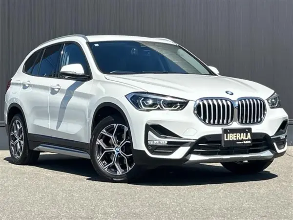 2021 Bmw X1 — photo 3 | Tuminion Kenya