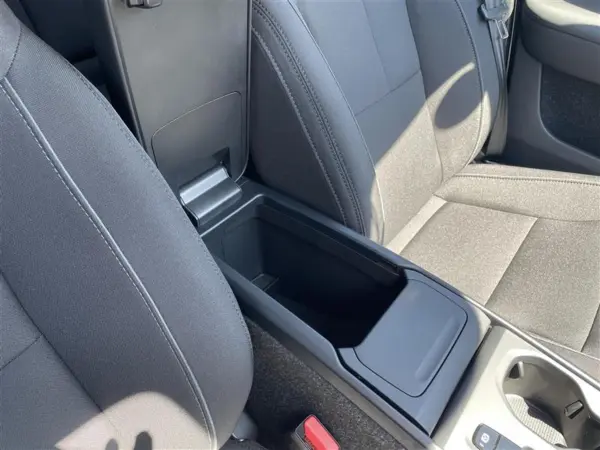 2021 Volvo Xc40 — photo 9 | Tuminion Kenya