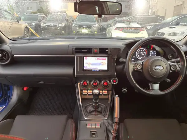 2022 Subaru Brz — photo 2 | Tuminion Kenya