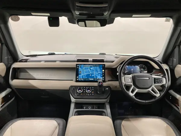 2023 Landrover Defender — photo 8 | Tuminion Kenya