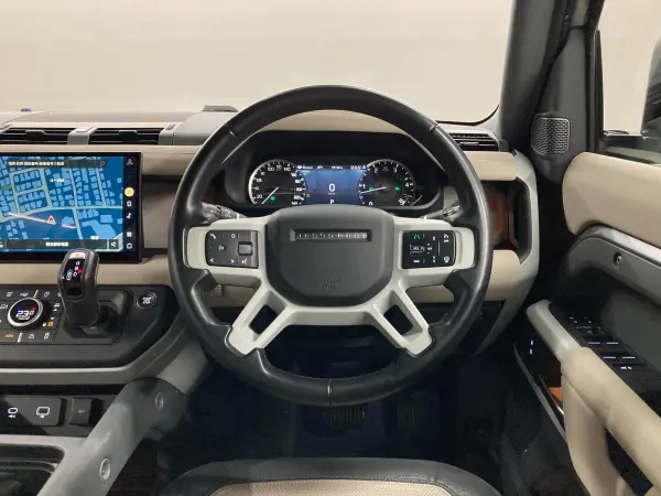 2023 Landrover Defender — photo 9 | Tuminion Kenya