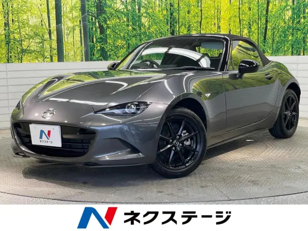 2025 Mazda Roadster — photo 1