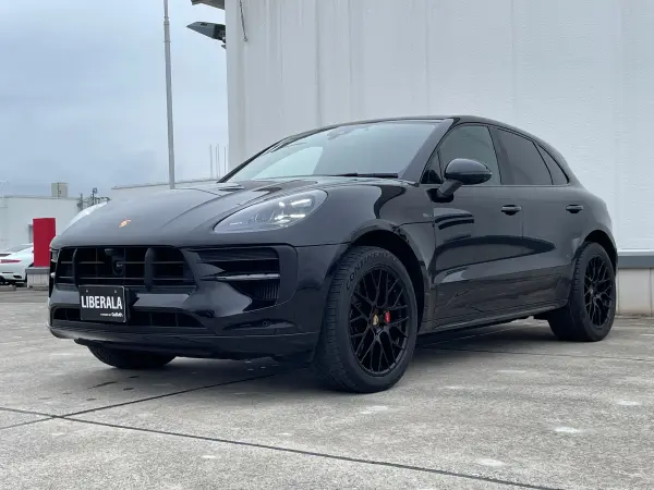 2021 Porsche Macan — photo 9 | Tuminion Kenya