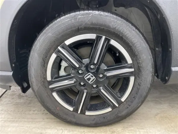 2023 Honda Vezel — photo 8 | Tuminion Kenya