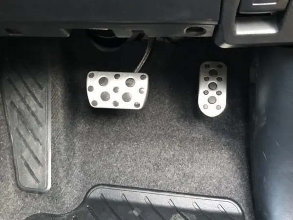 2023 Toyota Hilux — photo 8 | Tuminion Kenya
