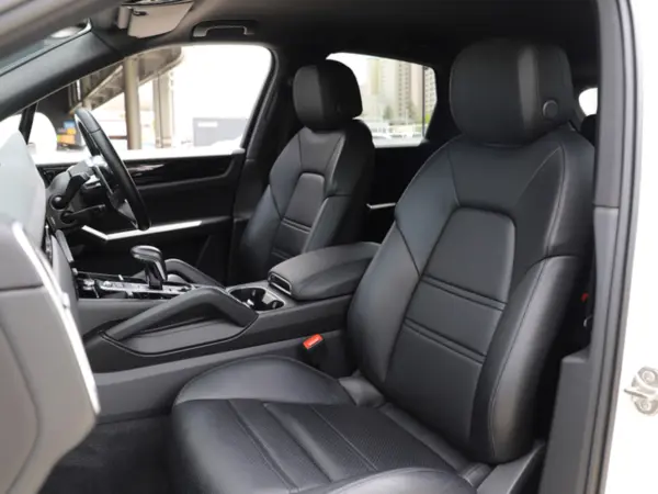 2021 Porsche Cayenne — photo 9 | Tuminion Kenya