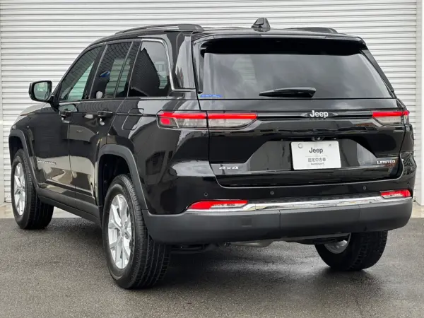 2024 Jeep Grand Cherokee — photo 2 | Tuminion Kenya