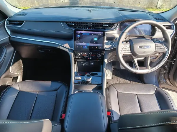 2024 Jeep Grand Cherokee — photo 2 | Tuminion Kenya