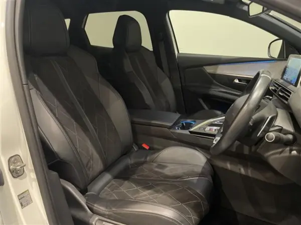 2019 Peugeot 3008 — photo 7 | Tuminion Kenya