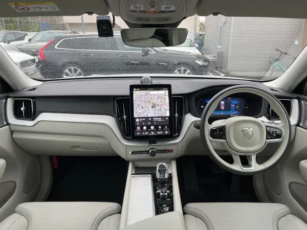 2025 Volvo Xc60 — photo 2 | Tuminion Kenya