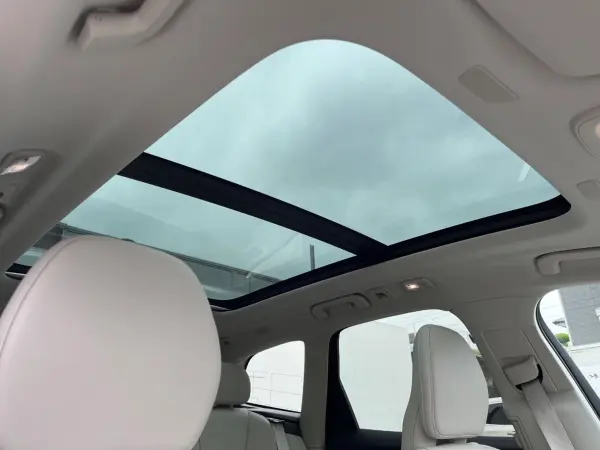 2025 Volvo Xc60 — photo 3 | Tuminion Kenya