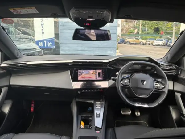 2023 Peugeot 308 — photo 9 | Tuminion Kenya
