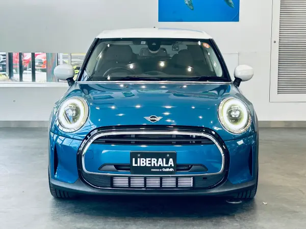 2024 Mini Cooper — photo 8 | Tuminion Kenya