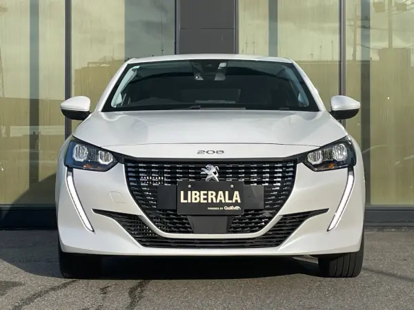 2021 Peugeot 208 — photo 8 | Tuminion Kenya