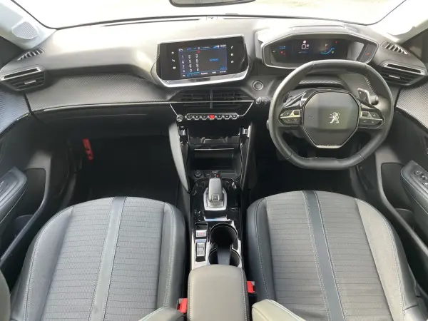 2021 Peugeot 208 — photo 2 | Tuminion Kenya