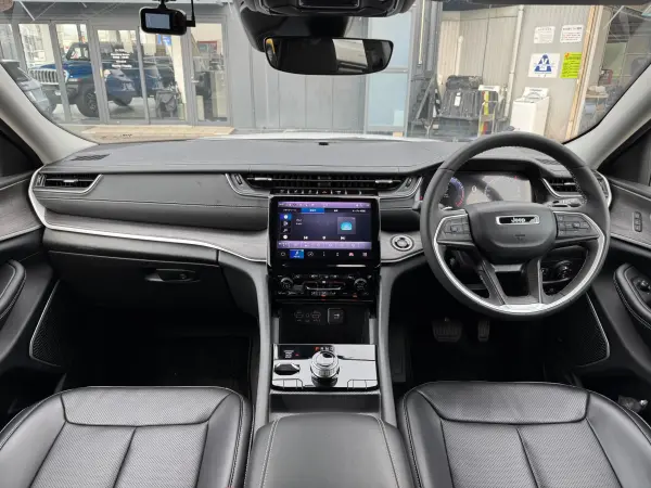 2024 Jeep Grand Cherokee — photo 2 | Tuminion Kenya