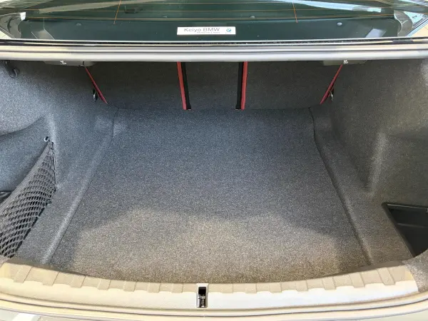 2023 Bmw 3 Series — photo 7 | Tuminion Kenya