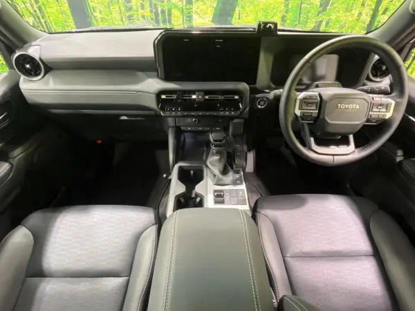 2025 Land Cruiser 250 — photo 2 | Tuminion Kenya