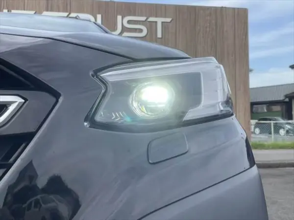 2022 Subaru Legacy Outback — photo 8 | Tuminion Kenya