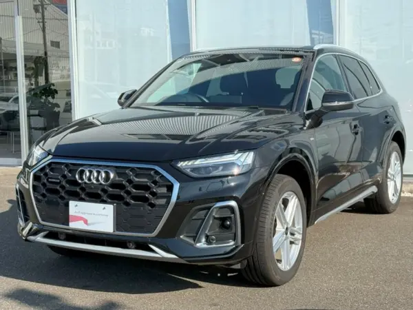 2022 Audi Q5 — photo 1