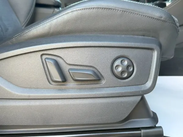2022 Audi Q5 — photo 8 | Tuminion Kenya