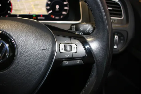 2020 Volkswagen Golf — photo 9 | Tuminion Kenya