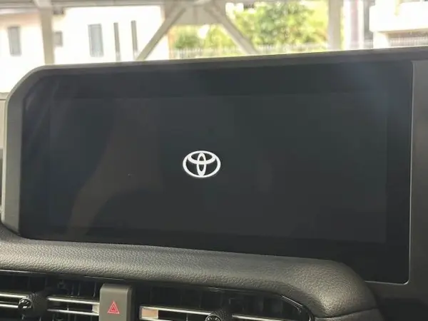 2026 Land Cruiser 250 — photo 3 | Tuminion Kenya