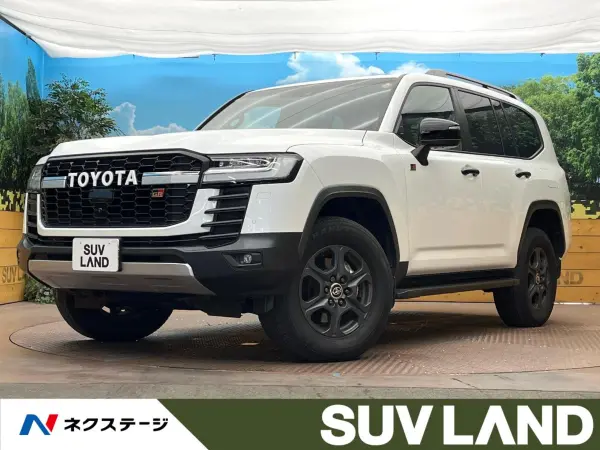 2023 Toyota Landrcuiser 300 — photo 1