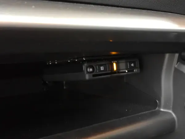 2024 Mitsubishi Eclipse Cross — photo 9 | Tuminion Kenya