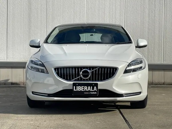 2020 Volvo V40 — photo 9 | Tuminion Kenya