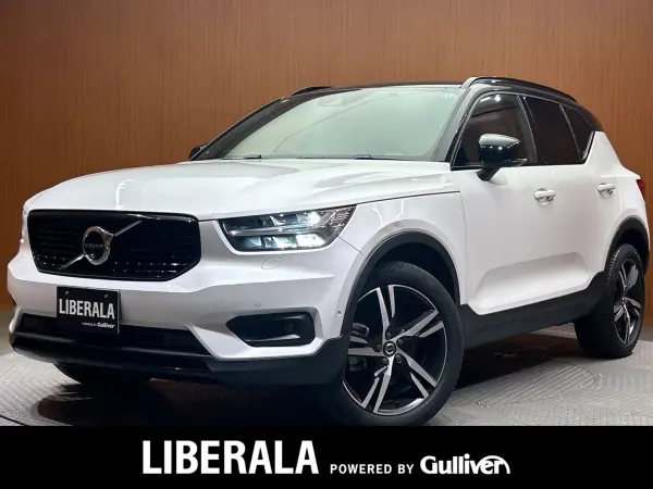 2020 Volvo Xc40 — photo 1