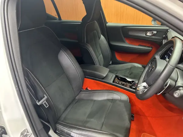 2020 Volvo Xc40 — photo 7 | Tuminion Kenya