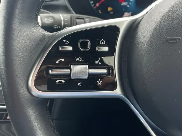 2021 Mercedes-benz Glc — photo 7 | Tuminion Kenya