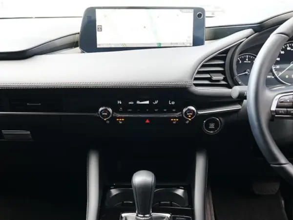 2025 Mazda 3 Fastback — photo 9 | Tuminion Kenya