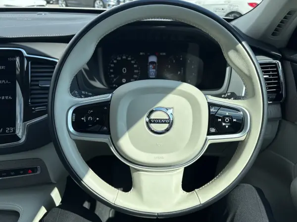 2021 Volvo Xc90 — photo 3 | Tuminion Kenya