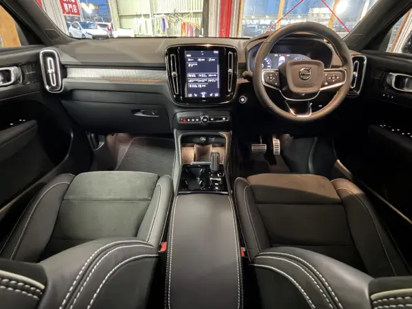 2021 Volvo Xc40 — photo 3 | Tuminion Kenya