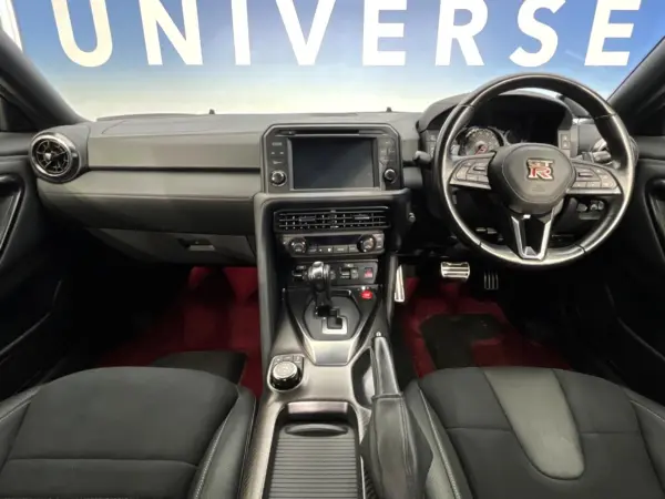 2021 Nissan Gt-r — photo 2 | Tuminion Kenya