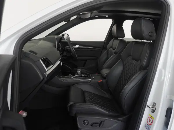 2022 Audi Sq5 — photo 8 | Tuminion Kenya