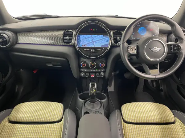 2023 Mini Cooper — photo 2 | Tuminion Kenya