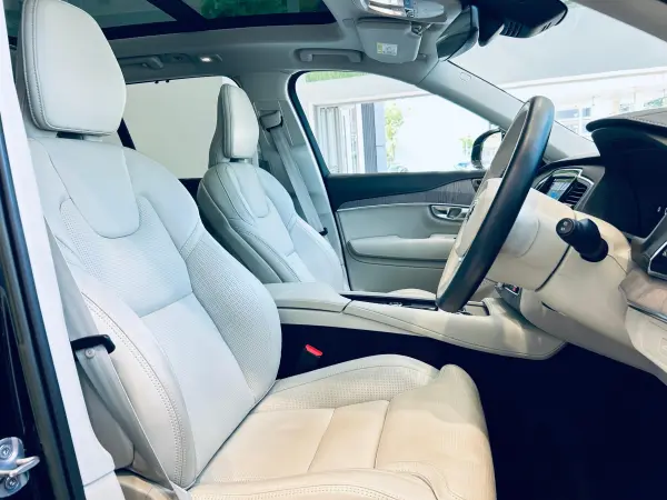 2023 Volvo Xc90 — photo 9 | Tuminion Kenya